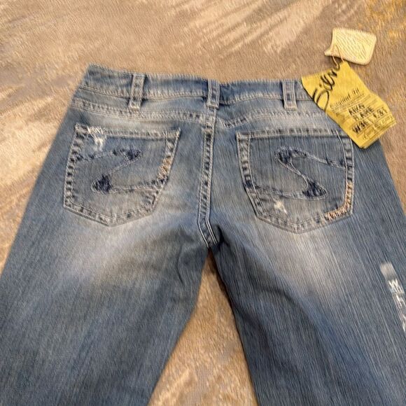 Silver Aiko flare original fit Distressed Jeans- NWT- size 30 x 31 chunky stitch - Picture 6 of 12